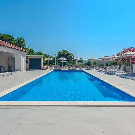 شقة Lucy I فير