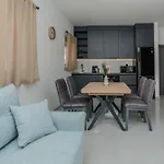Lucy I Apartmán *