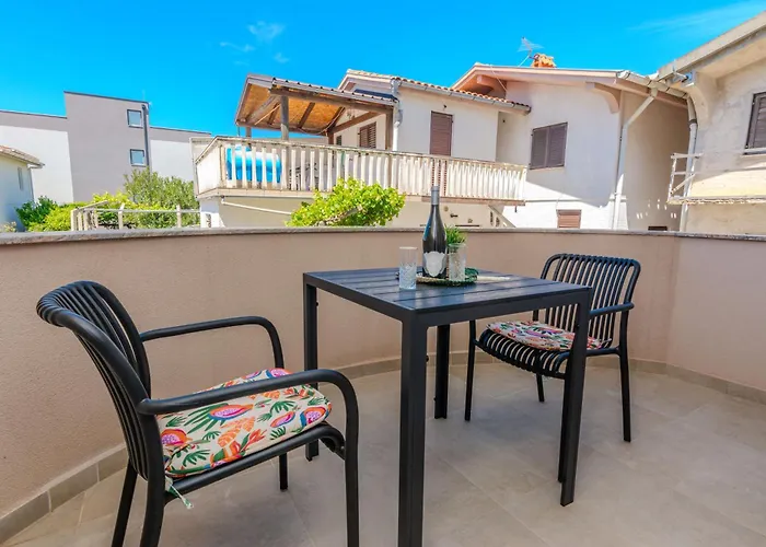 Apartment Lucy I Vir